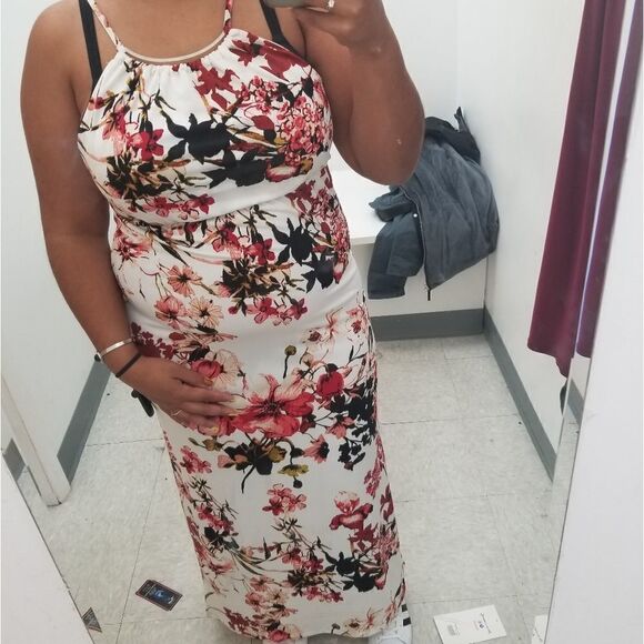 Dress - Picture 3 of 7